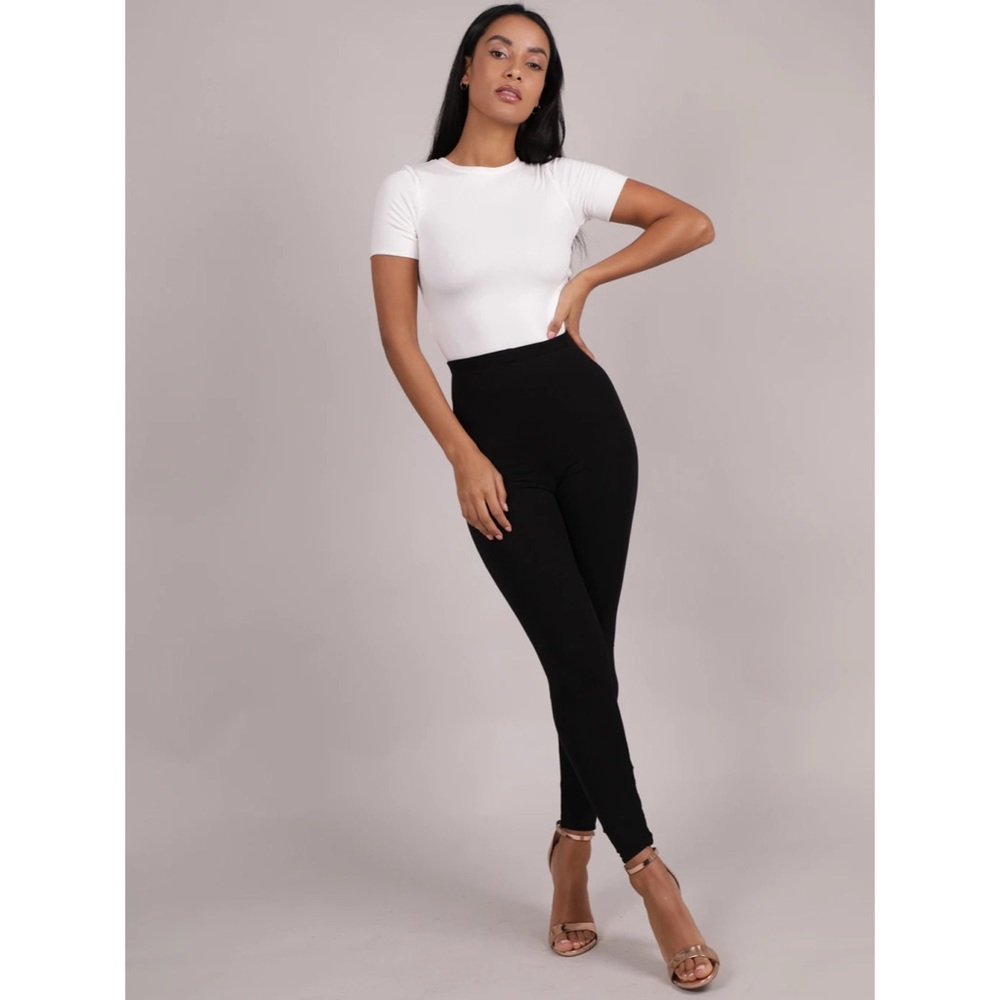 NWOT AYM Studio - AYM Premium Double Layered Leggings in Black